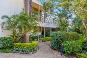 17 Gabwina Street, FIG TREE POCKET, QLD 4069 AUS