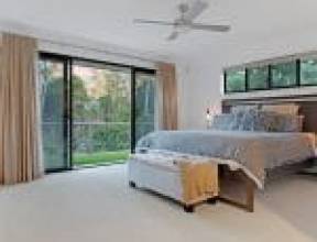 16 Ogle Place, PULLENVALE, QLD 4069 AUS