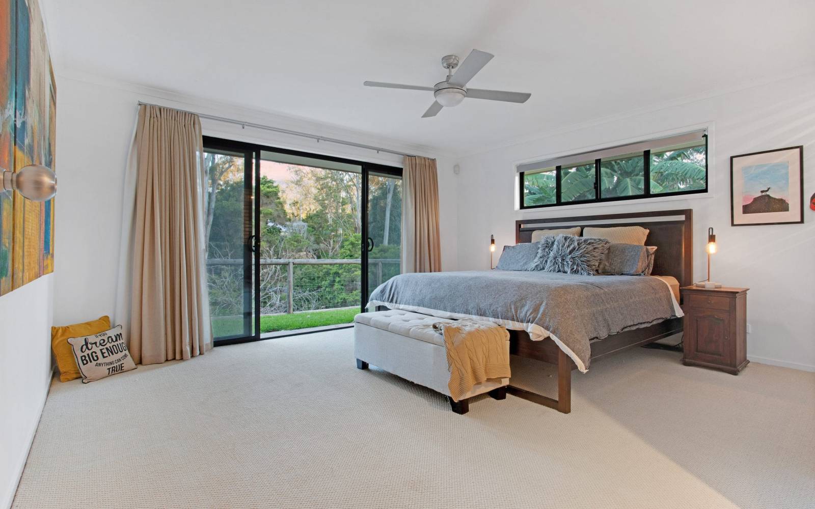 16 Ogle Place, PULLENVALE, QLD 4069 AUS