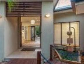 16 Ogle Place, PULLENVALE, QLD 4069 AUS