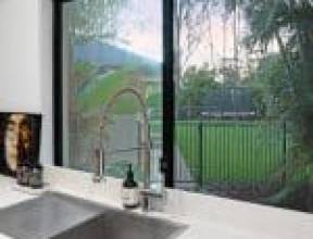 16 Ogle Place, PULLENVALE, QLD 4069 AUS