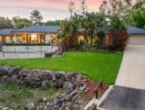 16 Ogle Place, PULLENVALE, QLD 4069 AUS
