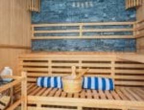 38 Riviere Place, KENMORE, QLD 4069 AUS