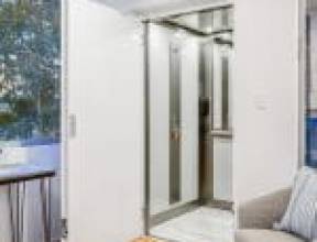 38 Riviere Place, KENMORE, QLD 4069 AUS