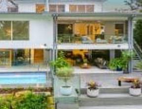 38 Riviere Place, KENMORE, QLD 4069 AUS