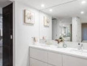 38 Riviere Place, KENMORE, QLD 4069 AUS