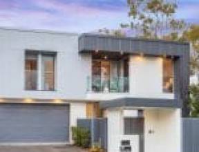 38 Riviere Place, KENMORE, QLD 4069 AUS