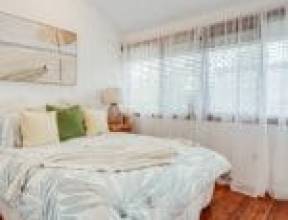 76 Twilight Street, KENMORE, QLD 4069 AUS