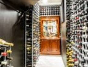 38 Riviere Place, KENMORE, QLD 4069 AUS