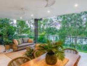38 Riviere Place, KENMORE, QLD 4069 AUS