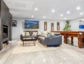 38 Riviere Place, KENMORE, QLD 4069 AUS