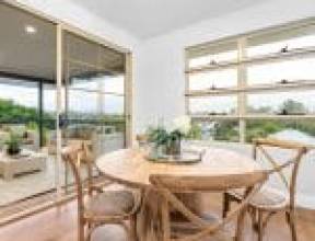 24 Bishop Street, ST LUCIA, QLD 4067 AUS