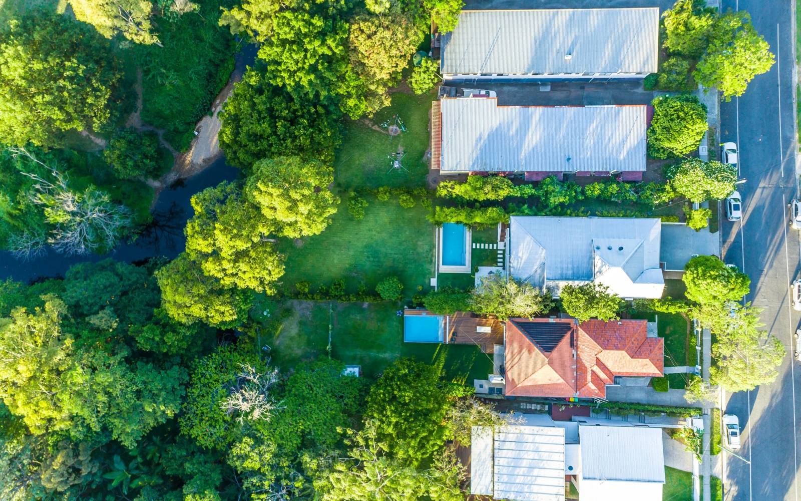 RED HILL, QLD 4059 AUS