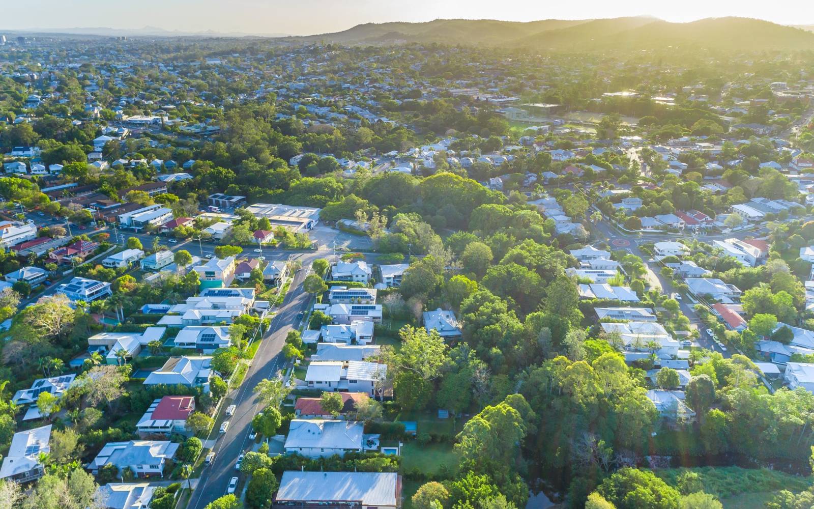 RED HILL, QLD 4059 AUS