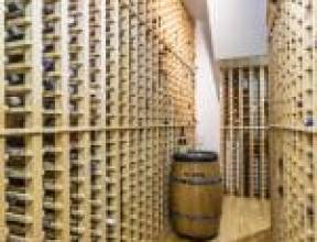 RED HILL, QLD 4059 AUS