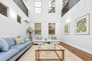 24 Bishop Street, ST LUCIA, QLD 4067 AUS