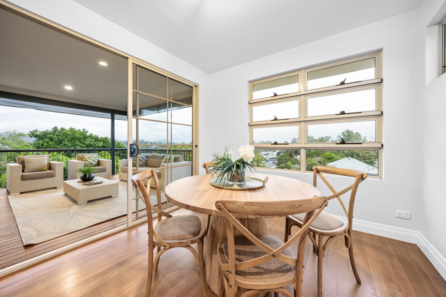 24 Bishop Street, ST LUCIA, QLD 4067 AUS