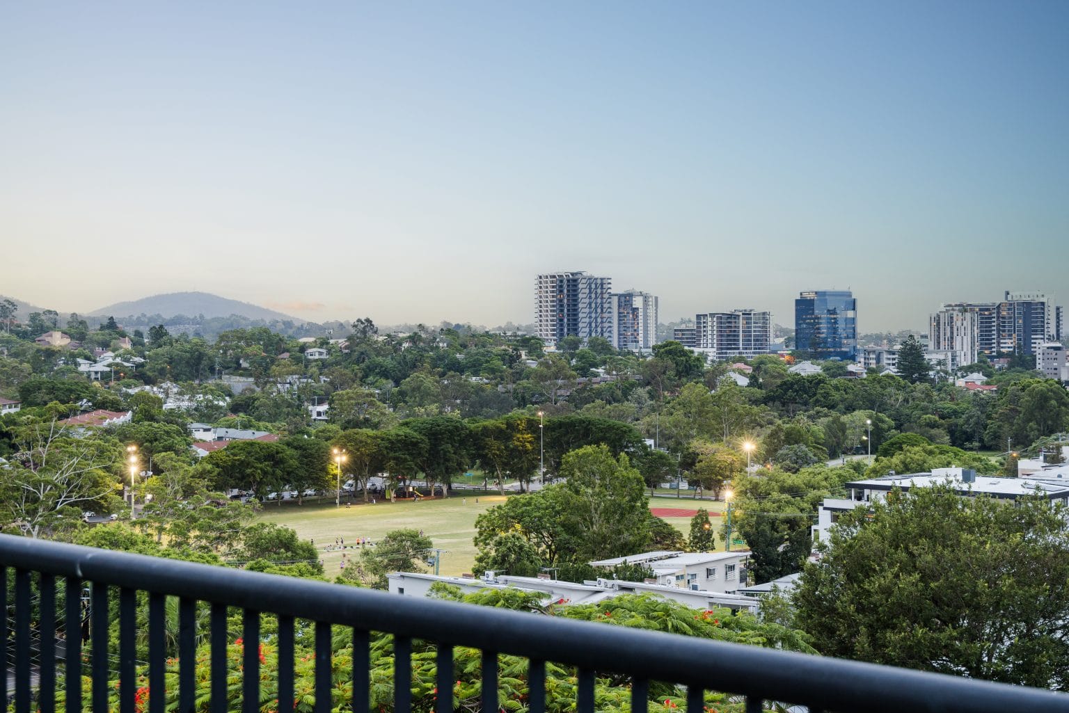 24 Bishop Street, ST LUCIA, QLD 4067 AUS