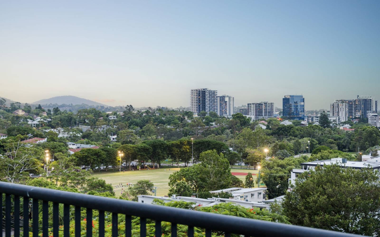 24 Bishop Street, ST LUCIA, QLD 4067 AUS