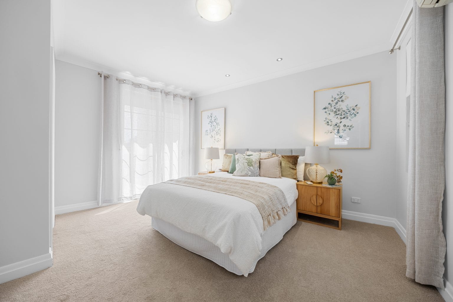 24 Bishop Street, ST LUCIA, QLD 4067 AUS
