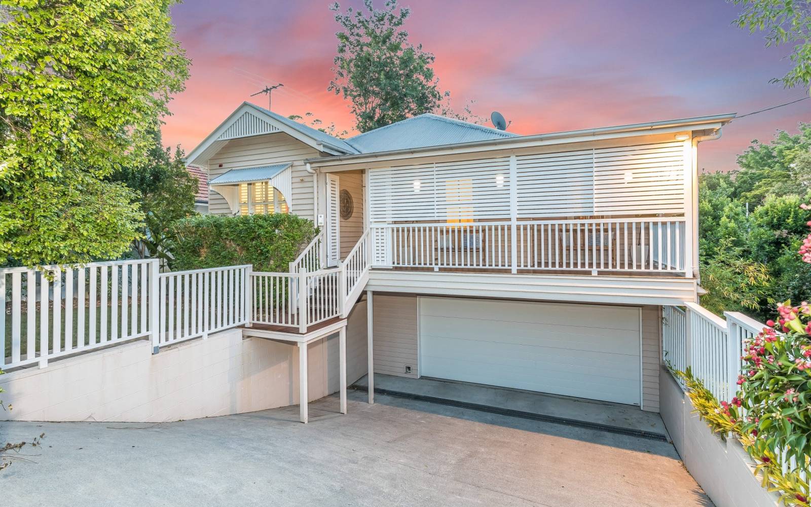 24 Praed Street, RED HILL, QLD 4059 AUS