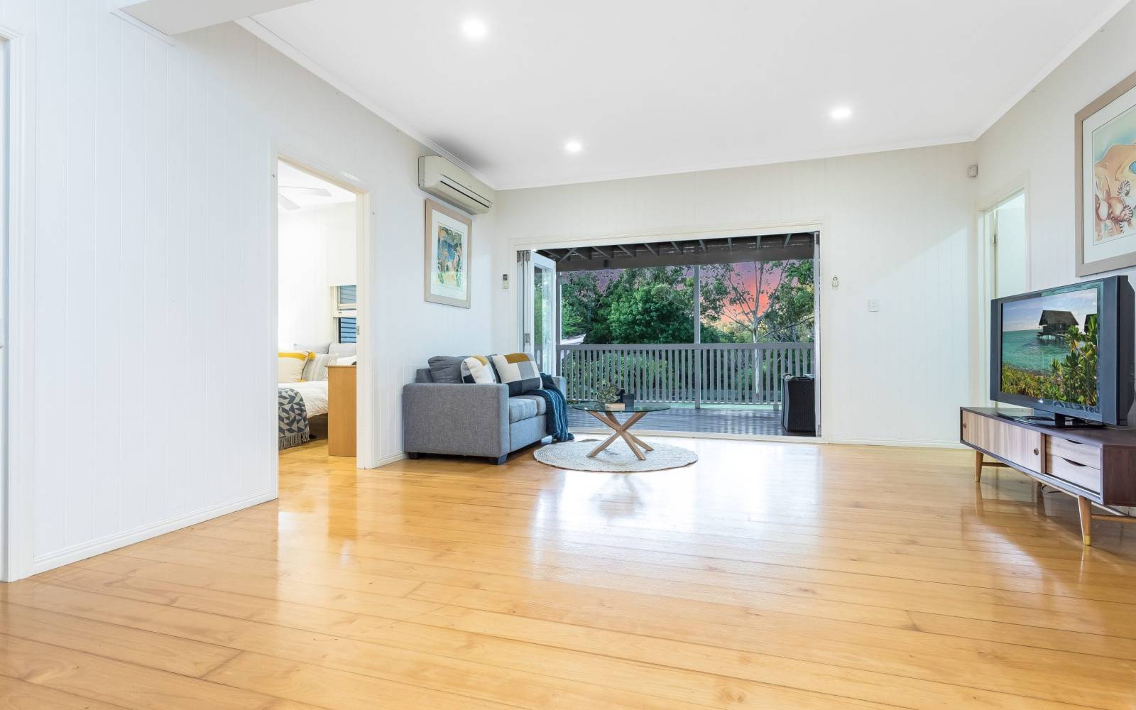 24 Praed Street, RED HILL, QLD 4059 AUS