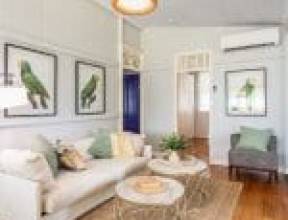 10 Chubb Street, ONE MILE, QLD 4305 AUS