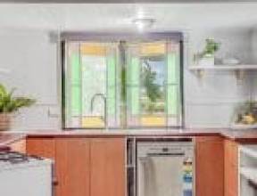 10 Chubb Street, ONE MILE, QLD 4305 AUS