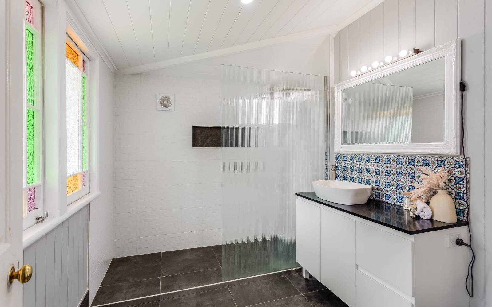 10 Chubb Street, ONE MILE, QLD 4305 AUS