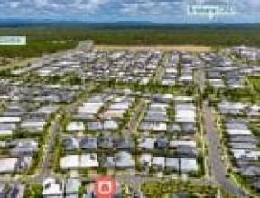 5 Leaf Street, GREENBANK, QLD 4124 AUS