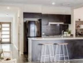 5 Leaf Street, GREENBANK, QLD 4124 AUS