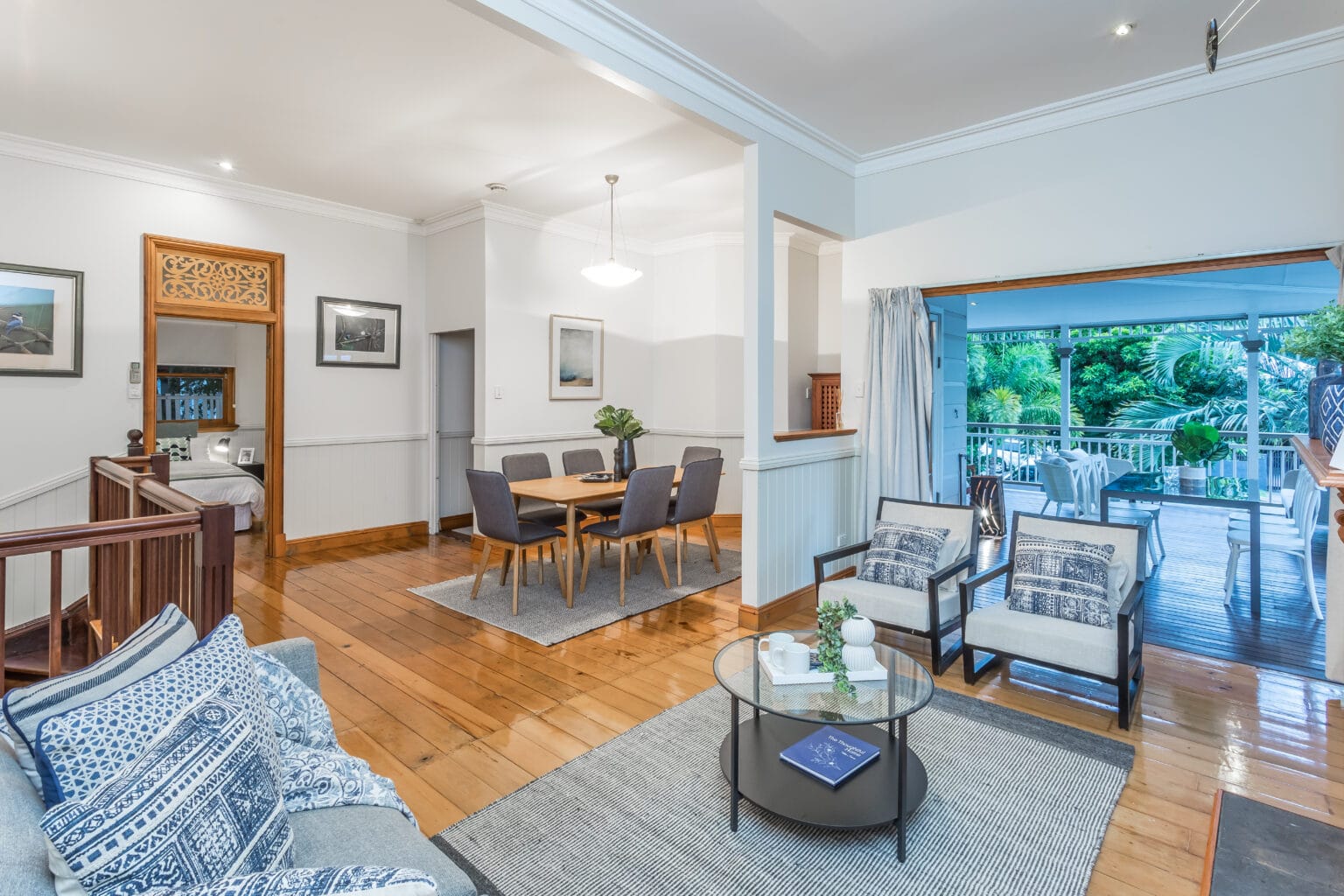 86 Arthur Terrace, RED HILL, QLD 4059 AUS
