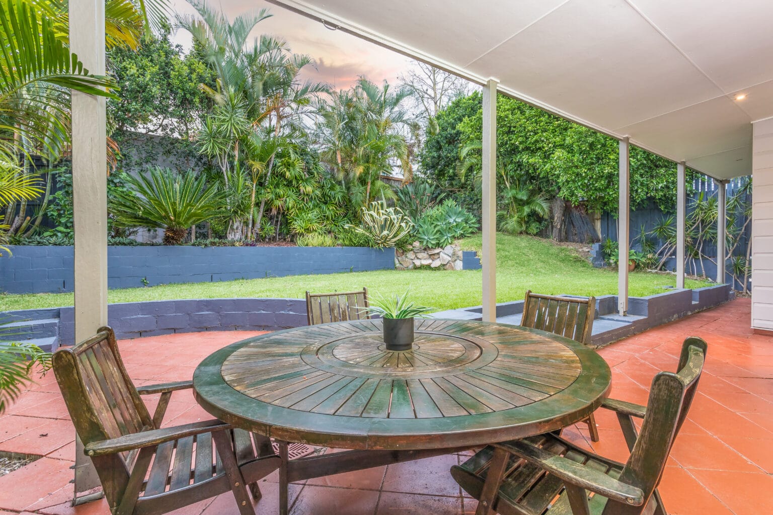 86 Arthur Terrace, RED HILL, QLD 4059 AUS