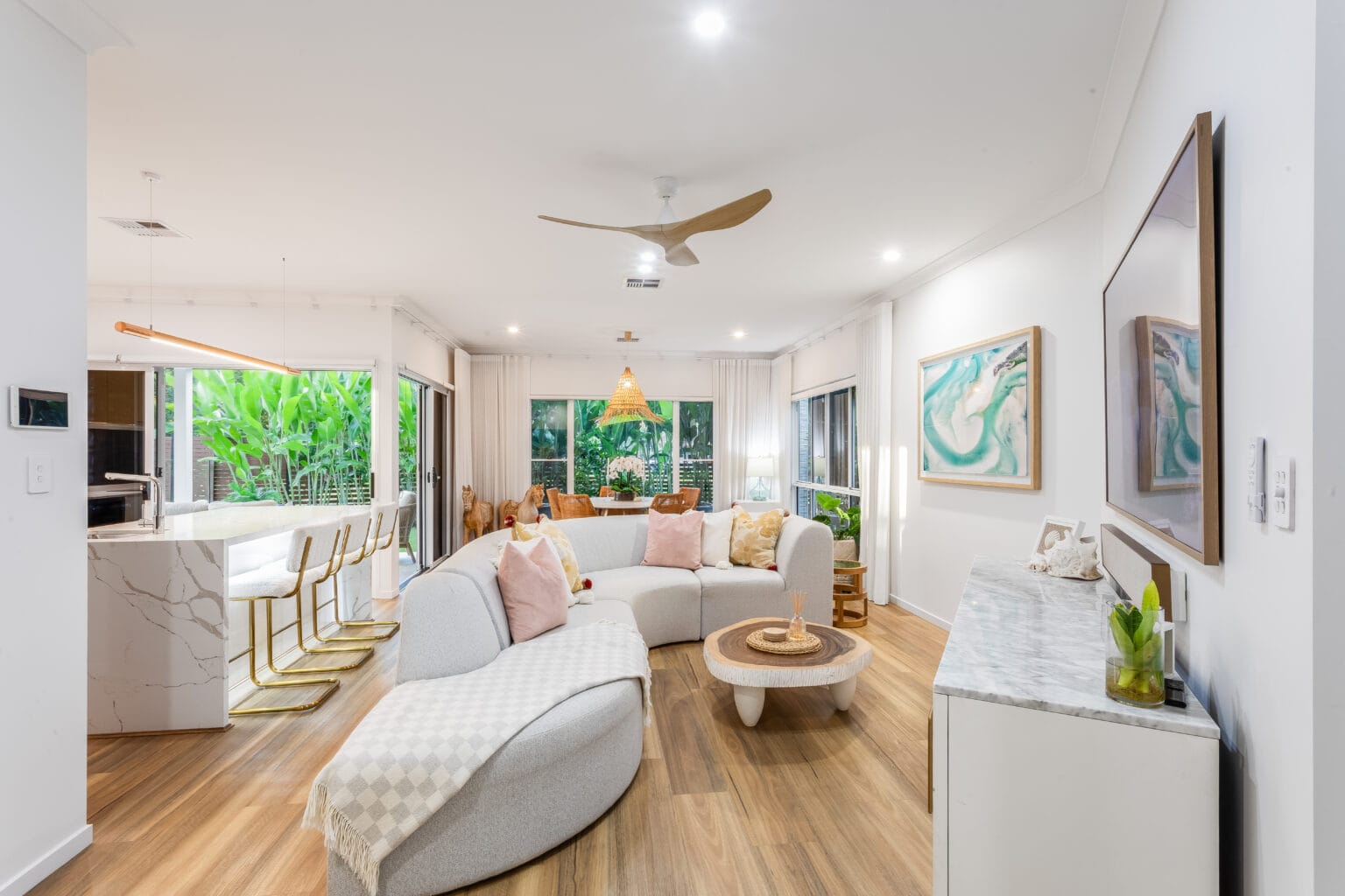 33 Katunga Street, KENMORE, QLD 4069 AUS