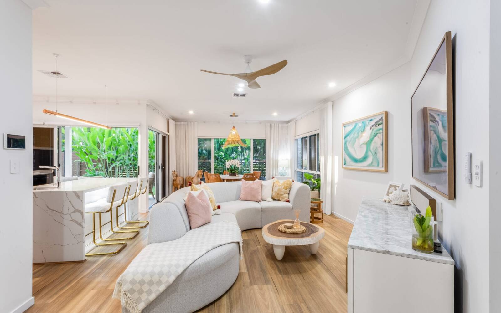 33 Katunga Street, KENMORE, QLD 4069 AUS