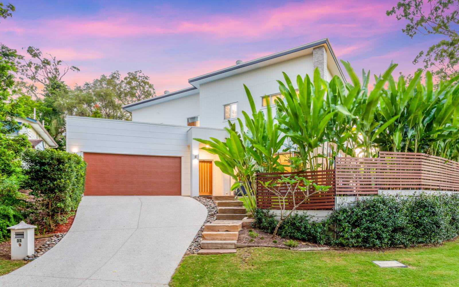 33 Katunga Street, KENMORE, QLD 4069 AUS