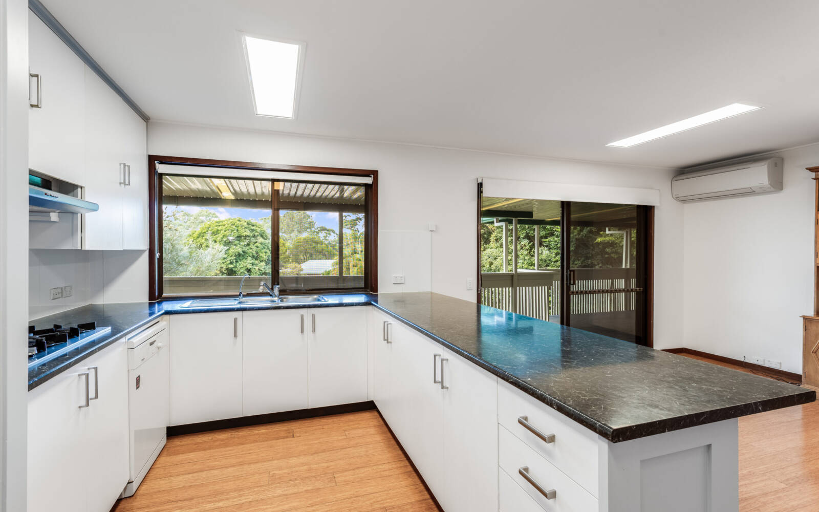 494 Fig Tree Pocket Road, FIG TREE POCKET, QLD 4069 AUS