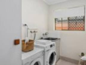 1/60 London Road, CLAYFIELD, QLD 4011 AUS