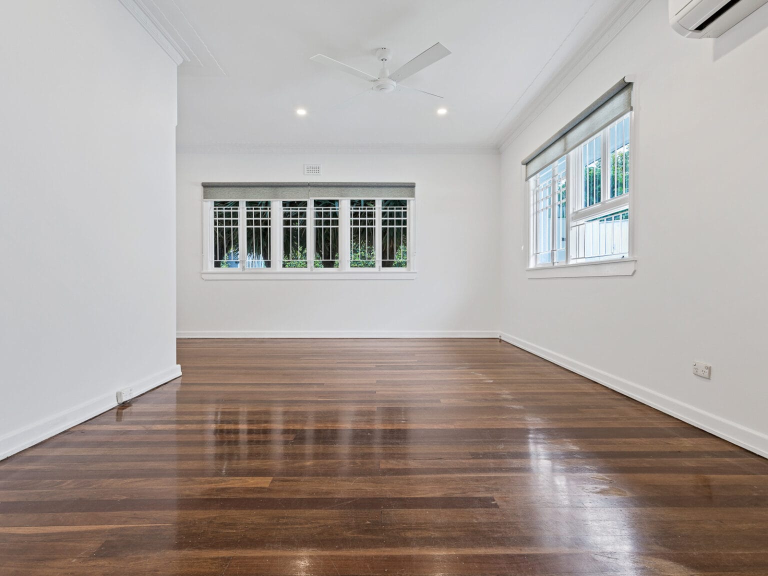 130 Hamilton Road, WAVELL HEIGHTS, QLD 4012 AUS