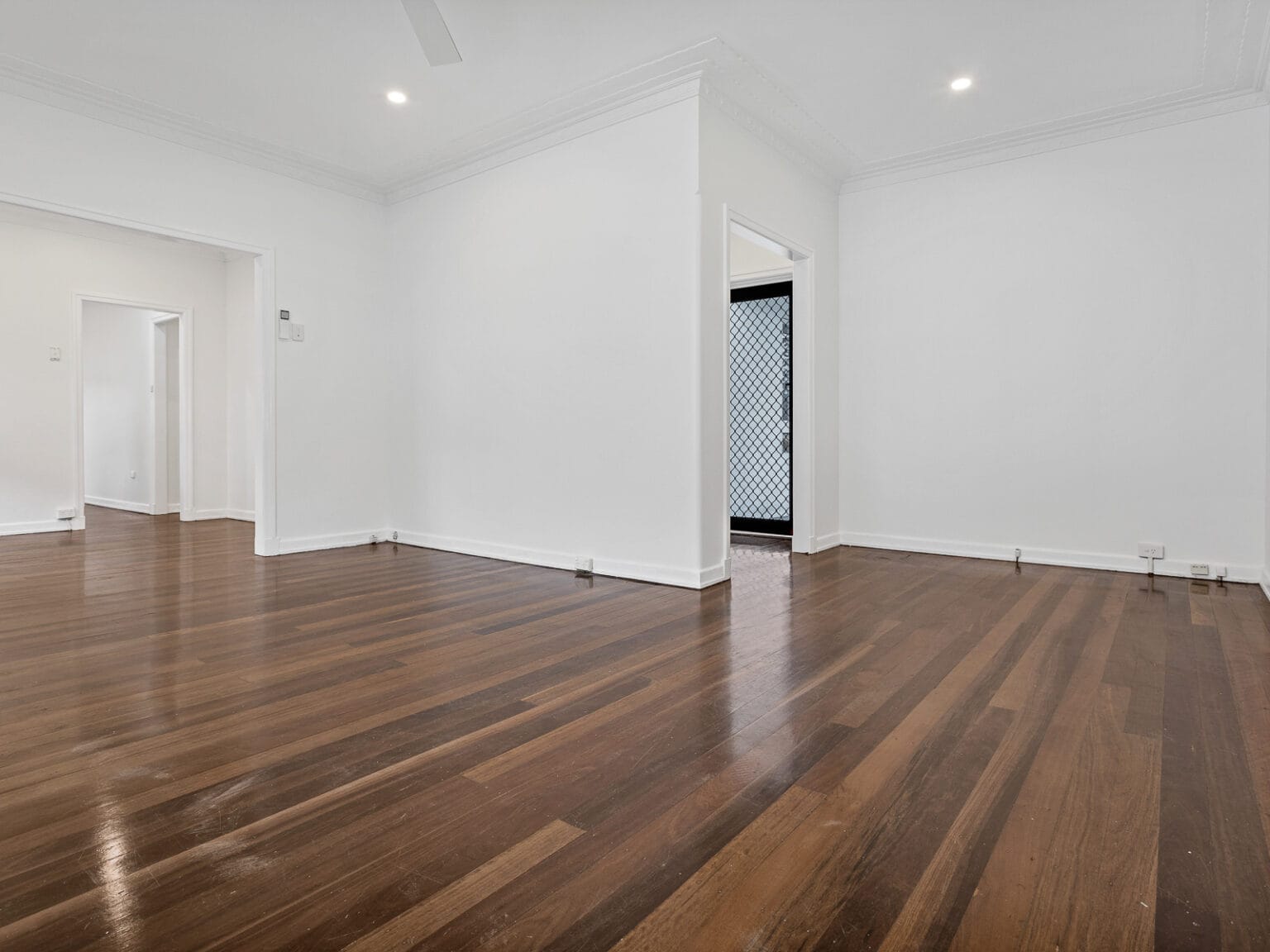 130 Hamilton Road, WAVELL HEIGHTS, QLD 4012 AUS