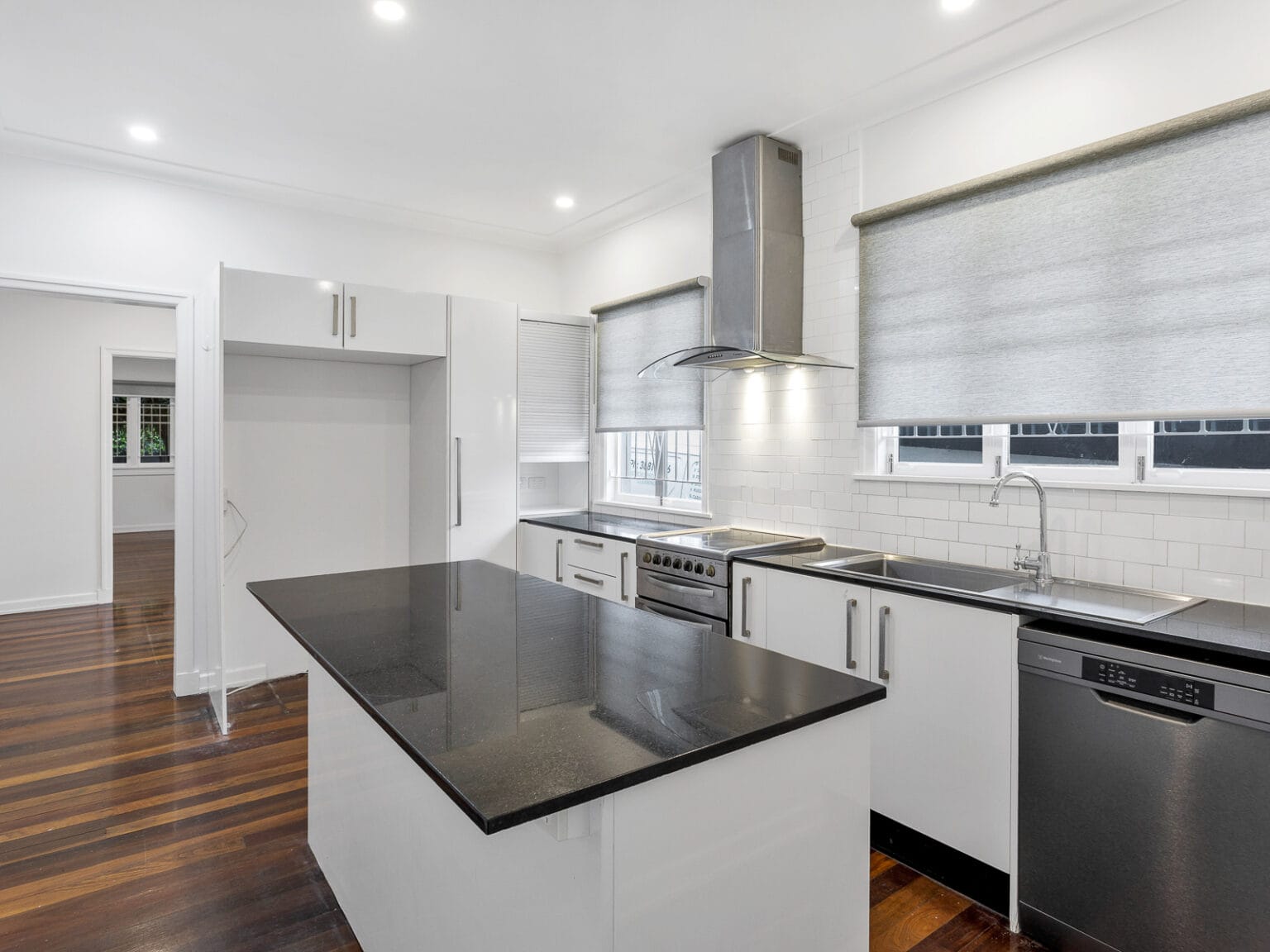 130 Hamilton Road, WAVELL HEIGHTS, QLD 4012 AUS