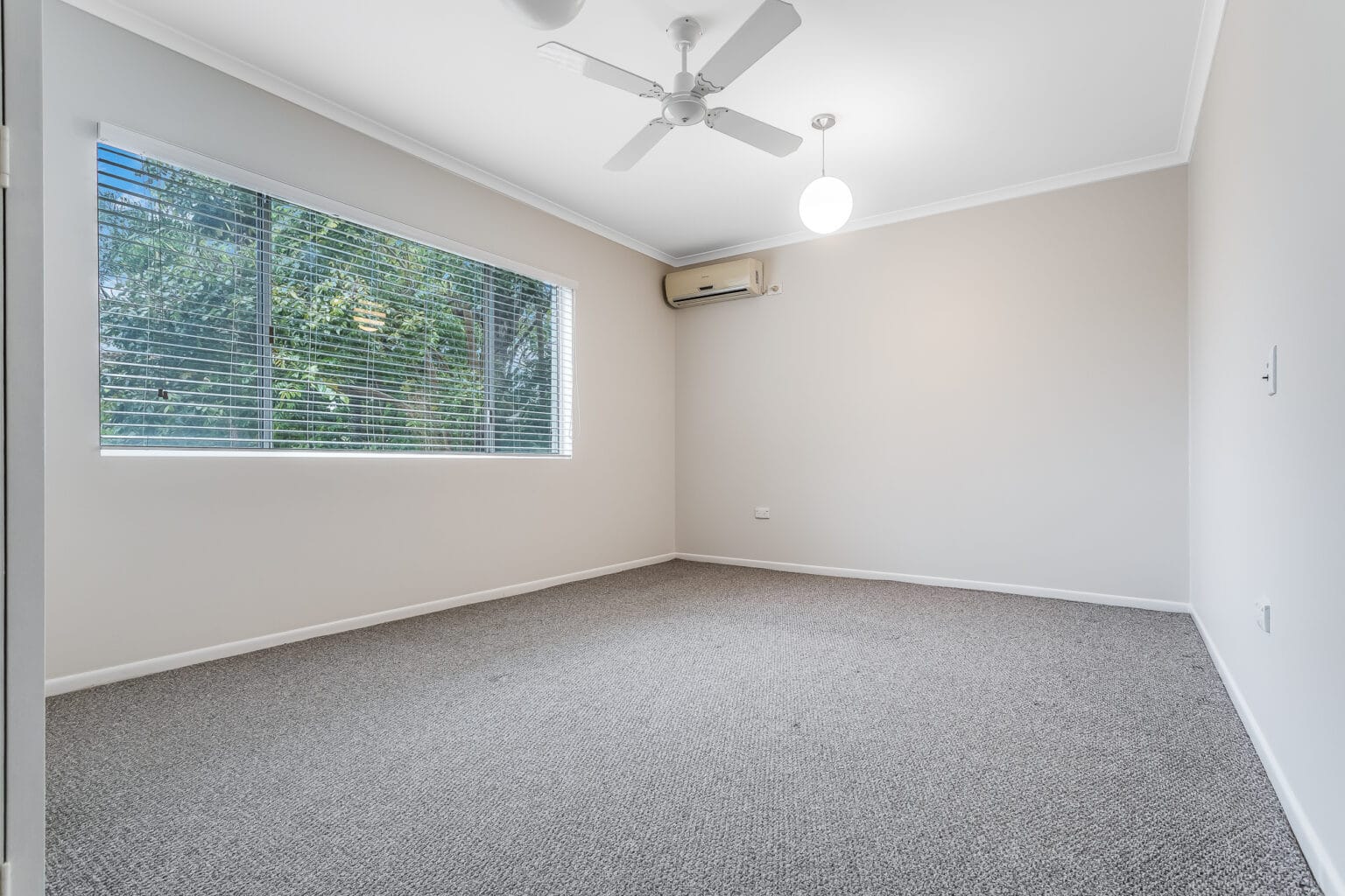 8 Ramor Street, KENMORE, QLD 4069 AUS