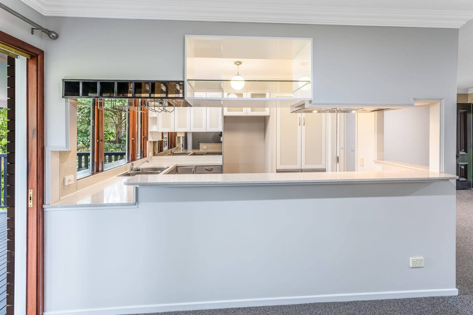 8 Ramor Street, KENMORE, QLD 4069 AUS
