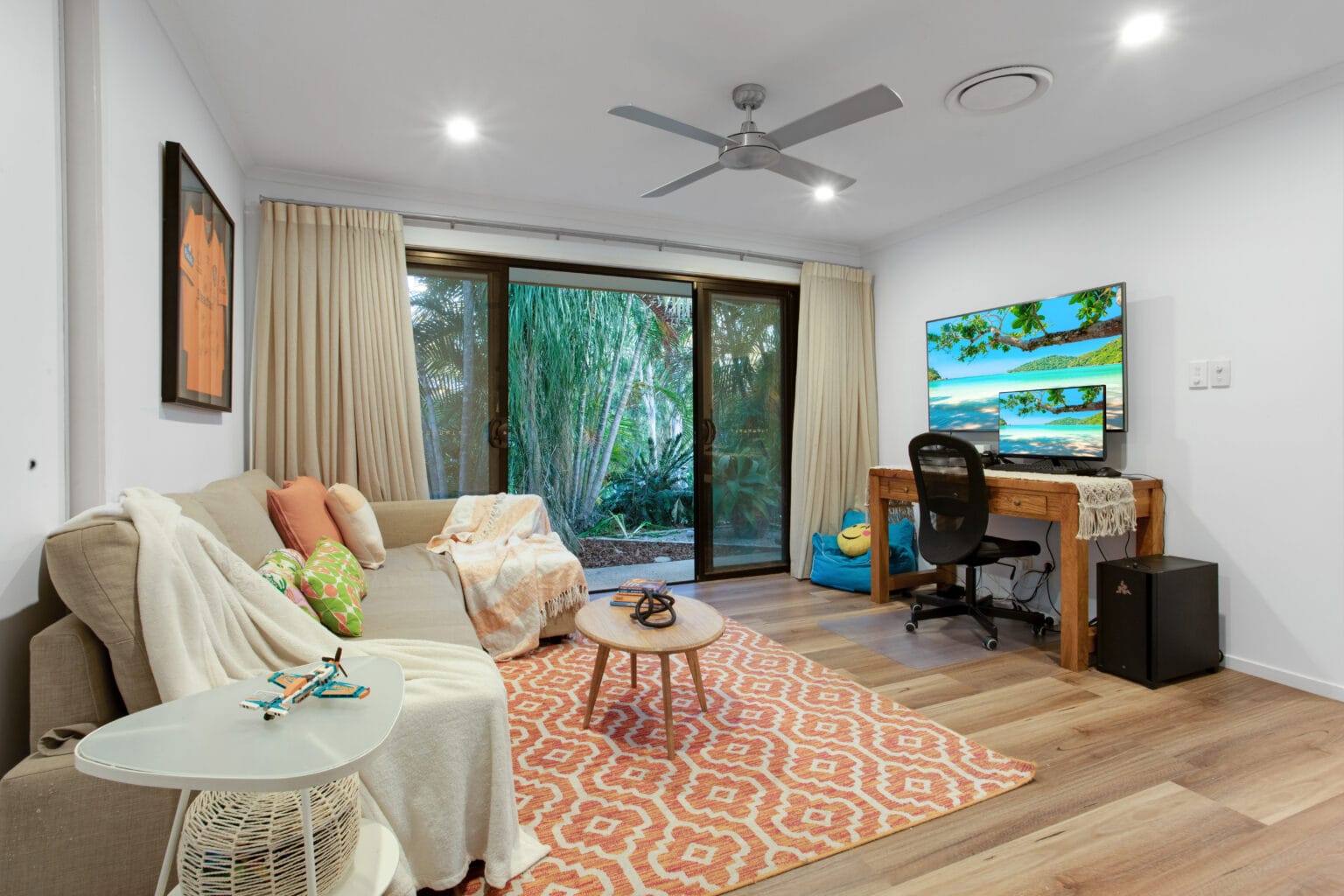 16 Ogle Place, PULLENVALE, QLD 4069 AUS