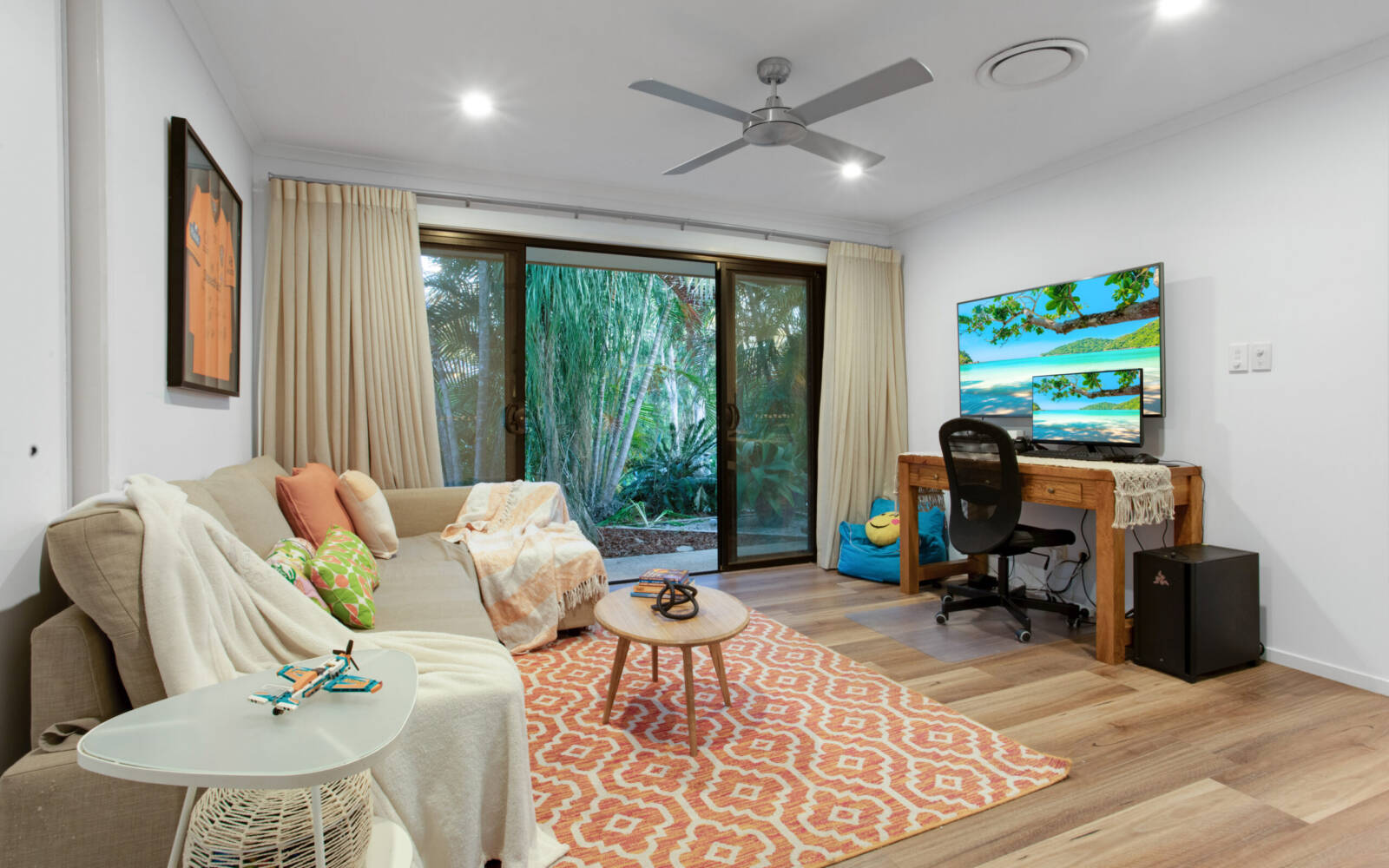 16 Ogle Place, PULLENVALE, QLD 4069 AUS