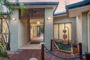 16 Ogle Place, PULLENVALE, QLD 4069 AUS
