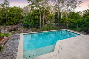 16 Ogle Place, PULLENVALE, QLD 4069 AUS
