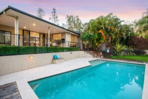 16 Ogle Place, PULLENVALE, QLD 4069 AUS