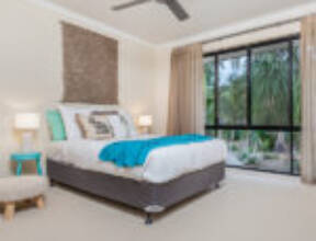 16 Ogle Place, PULLENVALE, QLD 4069 AUS