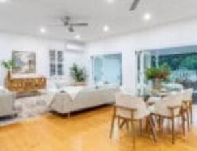 24 Praed Street, RED HILL, QLD 4059 AUS
